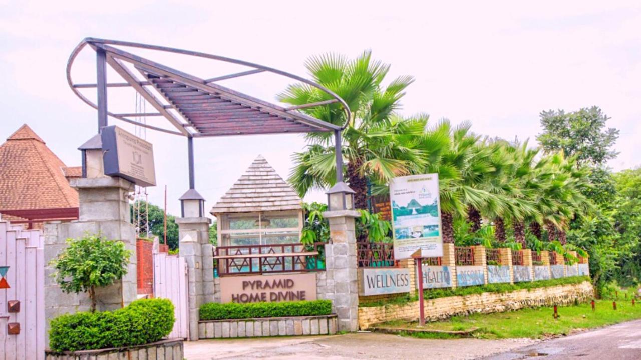 Pyramid Home Divine - A Wellness Resort Dehradun Dış mekan fotoğraf